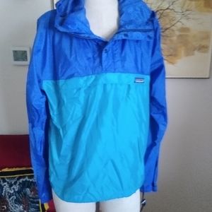 Patagonia windbreaker
